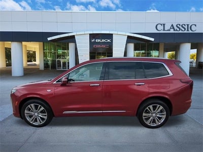 2024 Cadillac XT6 Premium Luxury