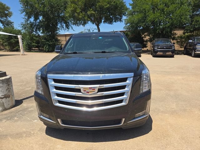 2016 Cadillac Escalade Luxury Collection
