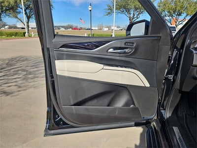 2022 Cadillac Escalade ESV Sport