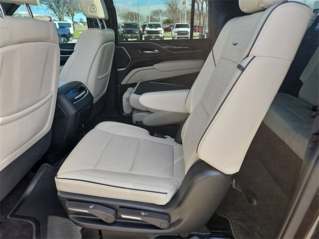 2022 Cadillac Escalade ESV Sport