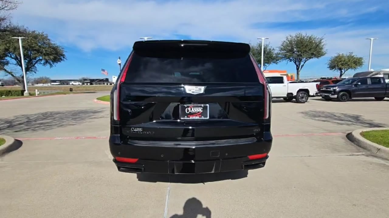 2022 Cadillac Escalade ESV Sport