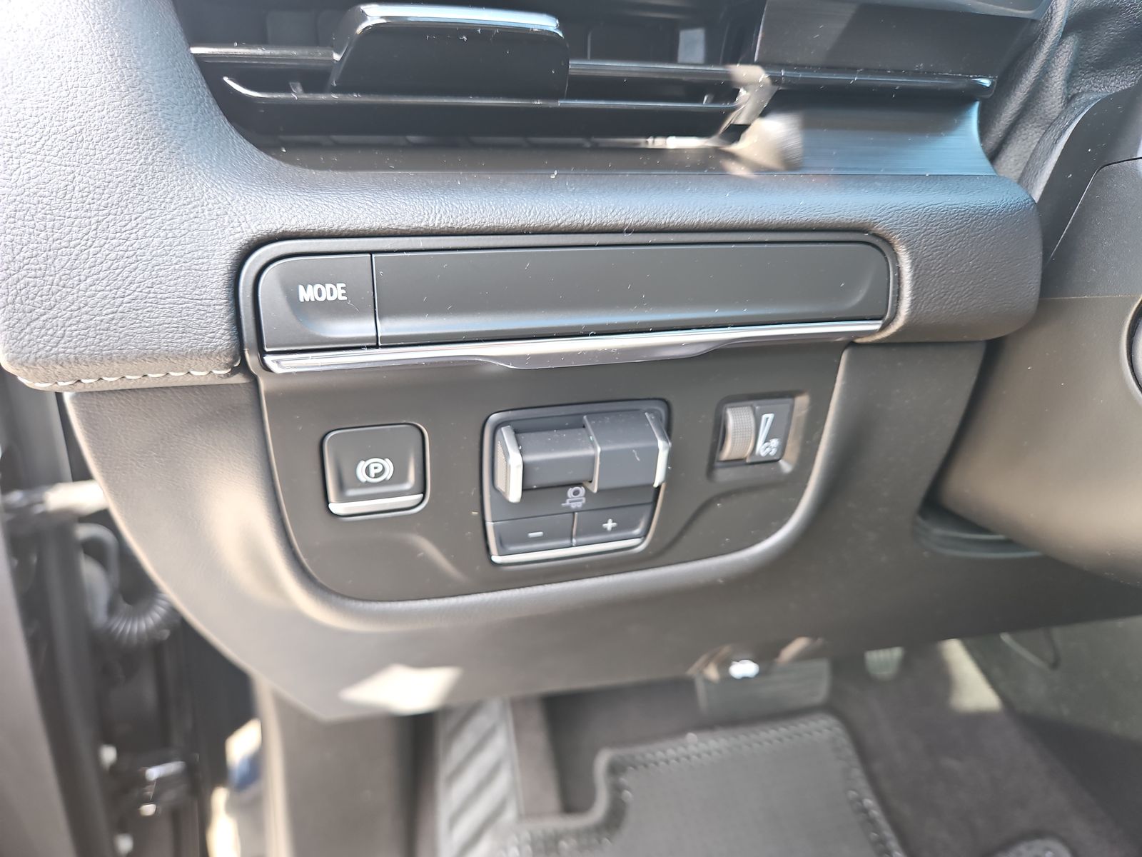 2022 Cadillac Escalade ESV Sport