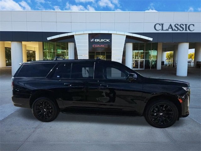 2022 Cadillac Escalade ESV Sport