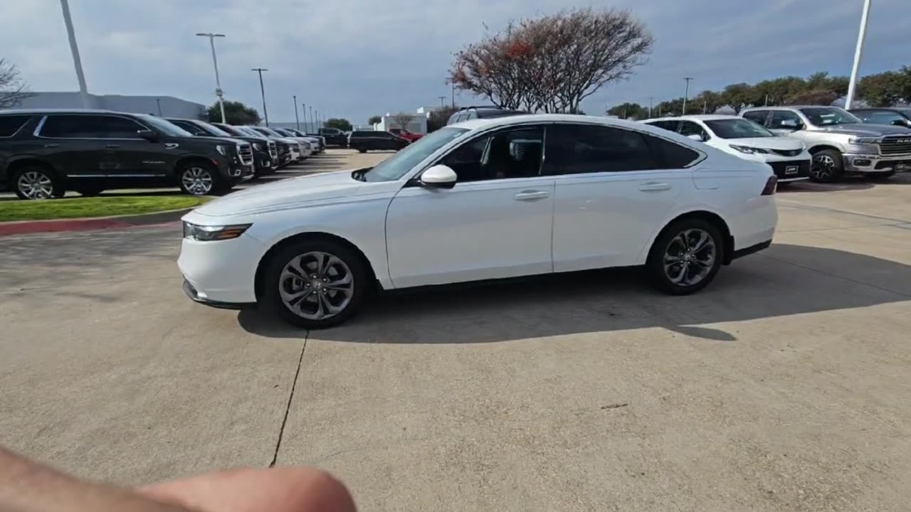 2024 Honda Accord Sedan EX