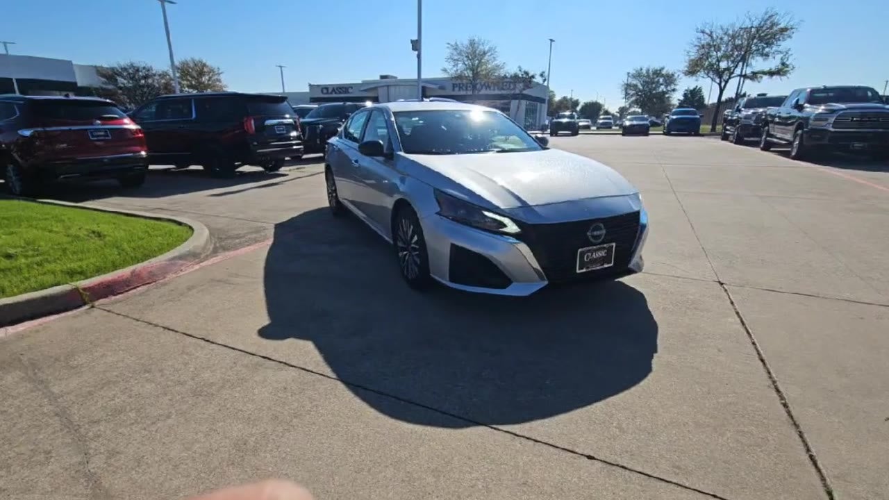 2024 Nissan Altima 2.5 SV