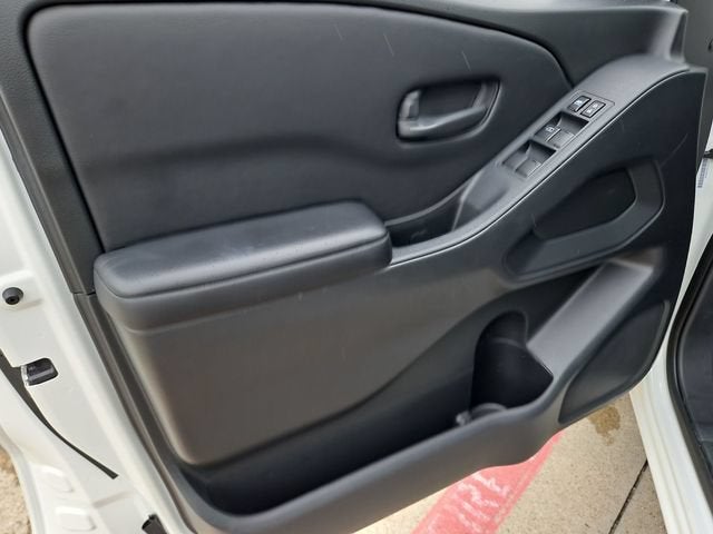 2025 Nissan Frontier Crew Cab S 4x2