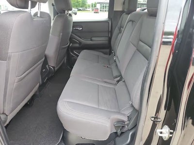 2022 Nissan Frontier Crew Cab SV 4x2