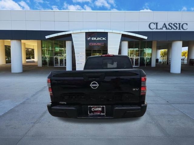 2022 Nissan Frontier Crew Cab SV 4x2