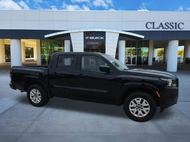 2022 Nissan Frontier Crew Cab SV 4x2