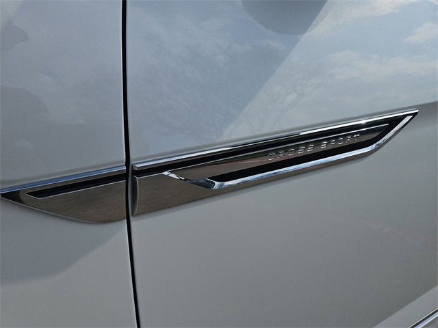 2024 Volkswagen Atlas Cross Sport 2.0T SEL R-Line