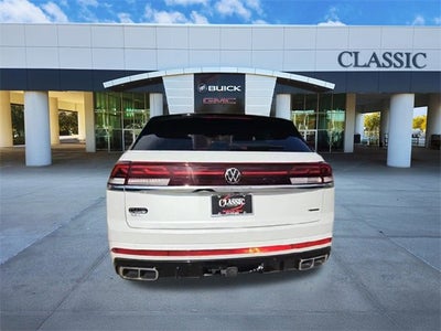 2024 Volkswagen Atlas Cross Sport 2.0T SEL R-Line