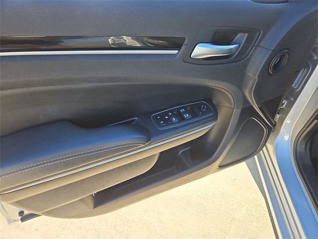 2023 Chrysler 300 300S