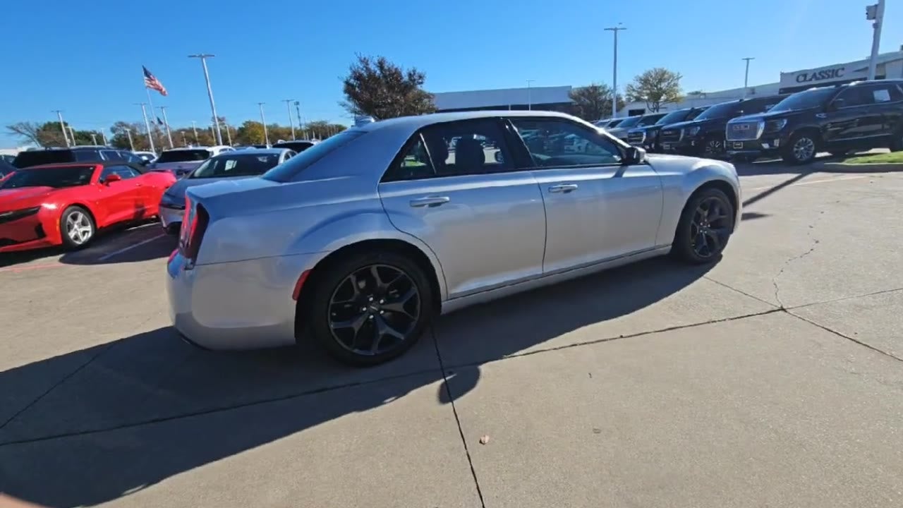 2023 Chrysler 300 300S