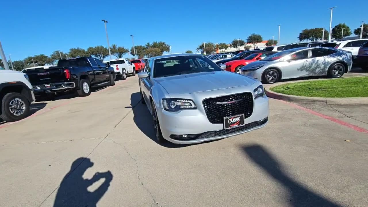 2023 Chrysler 300 300S