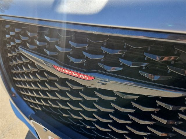 2023 Chrysler 300 300S