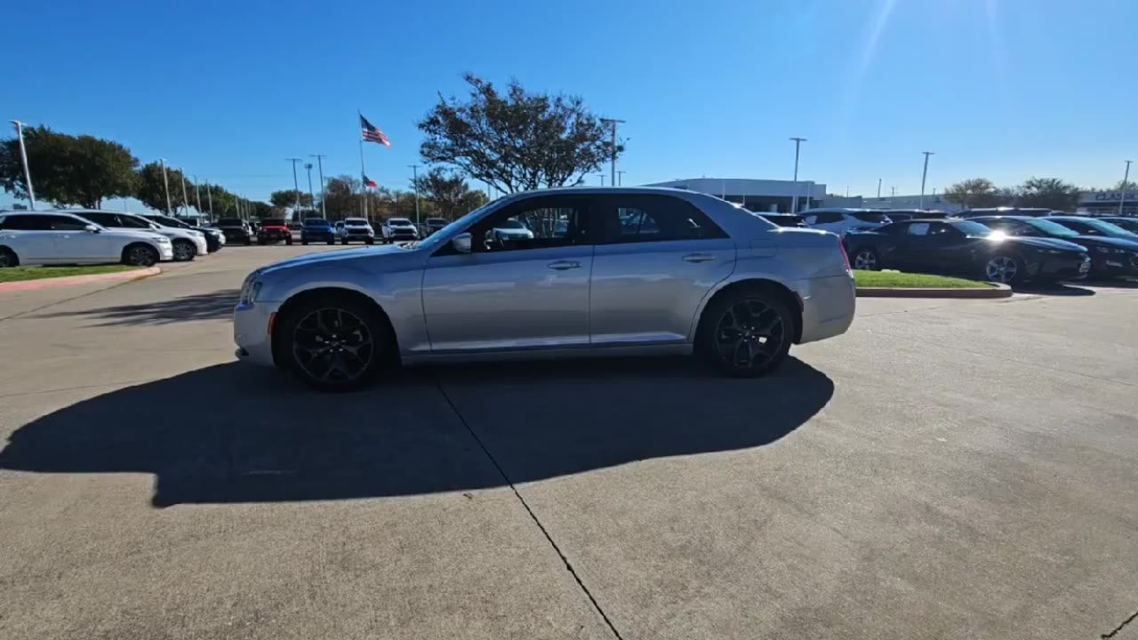 2023 Chrysler 300 300S