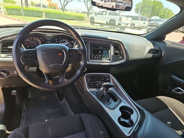 2022 Dodge Challenger SXT