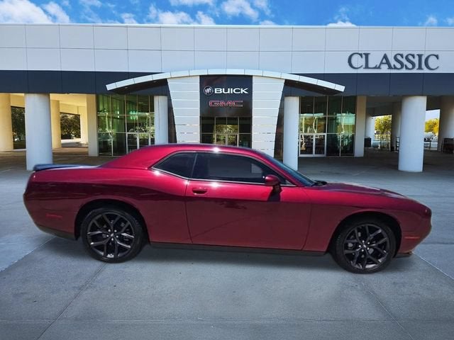 2022 Dodge Challenger SXT