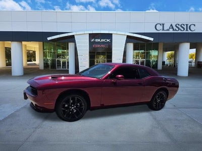 2022 Dodge Challenger SXT