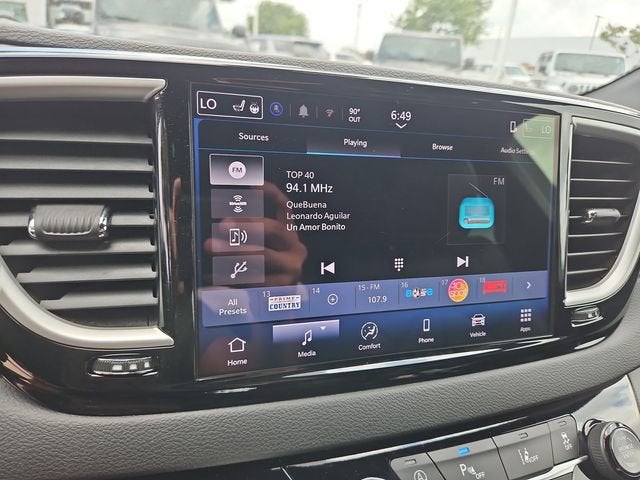 2025 Chrysler Pacifica Select
