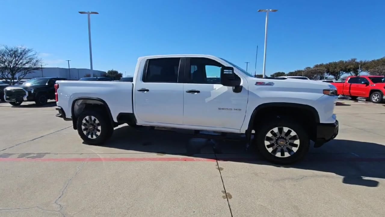 2025 Chevrolet Silverado 2500 HD Custom