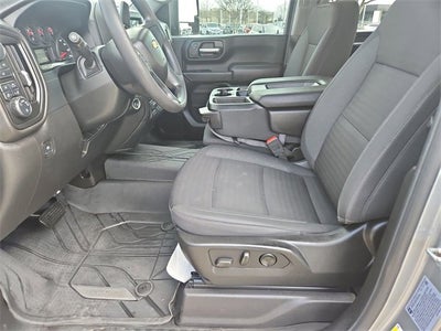 2024 Chevrolet Silverado 2500 HD Custom