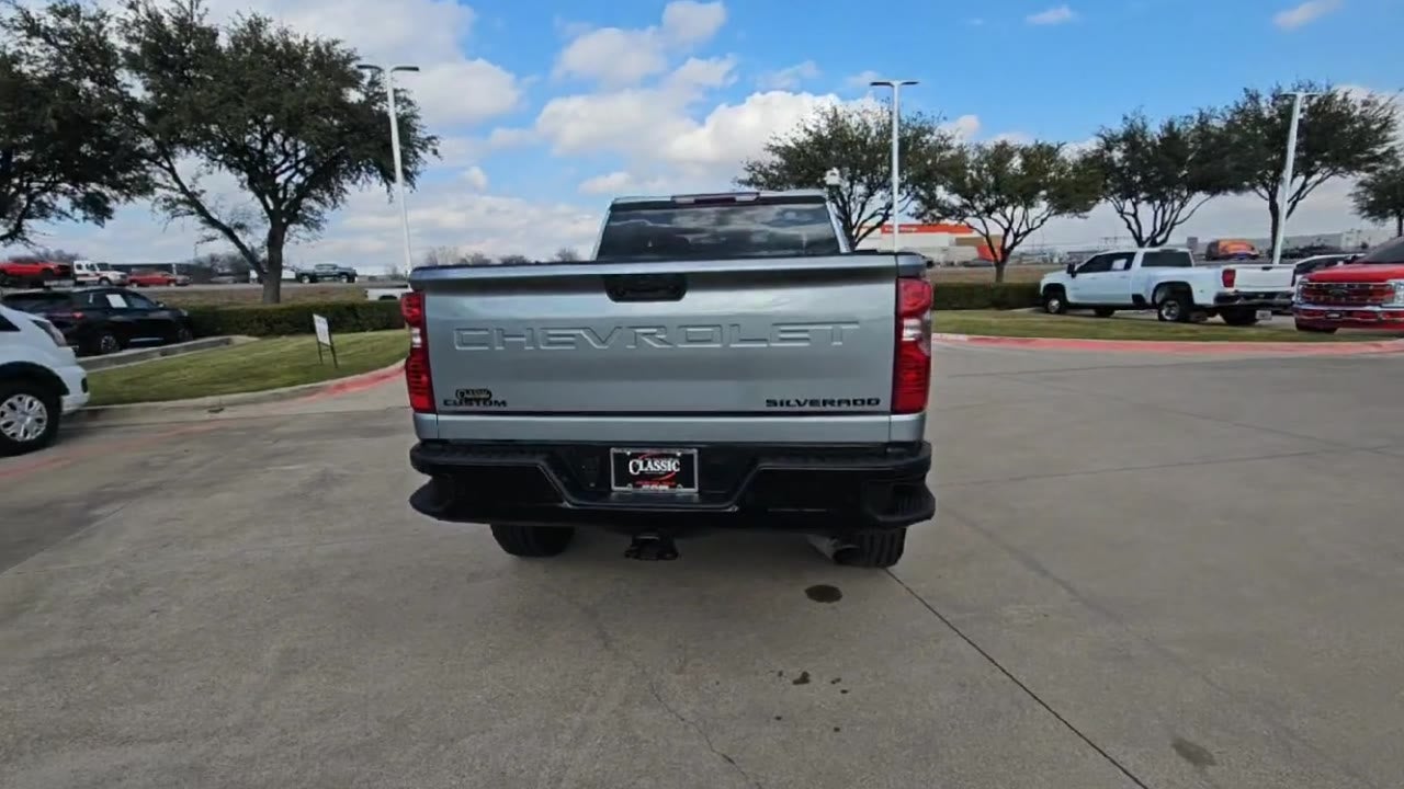 2024 Chevrolet Silverado 2500 HD Custom