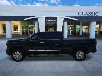 2024 Chevrolet Silverado 2500 HD High Country