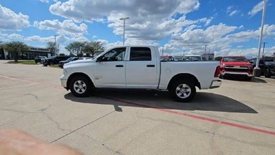 2022 RAM 1500 Classic Tradesman Crew Cab 4x4 5'7" Box