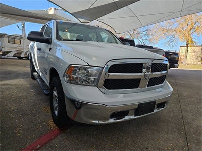 2022 RAM 1500 Classic Tradesman Crew Cab 4x4 5'7" Box