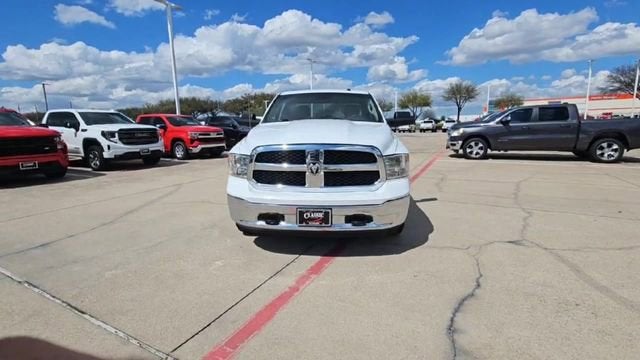 2022 RAM 1500 Classic Tradesman Crew Cab 4x4 5'7" Box
