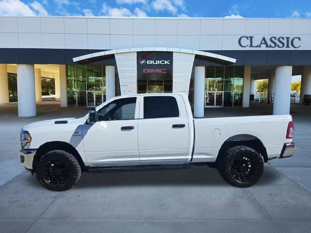 2024 RAM 2500 Tradesman Crew Cab 4x4 6'4" Box