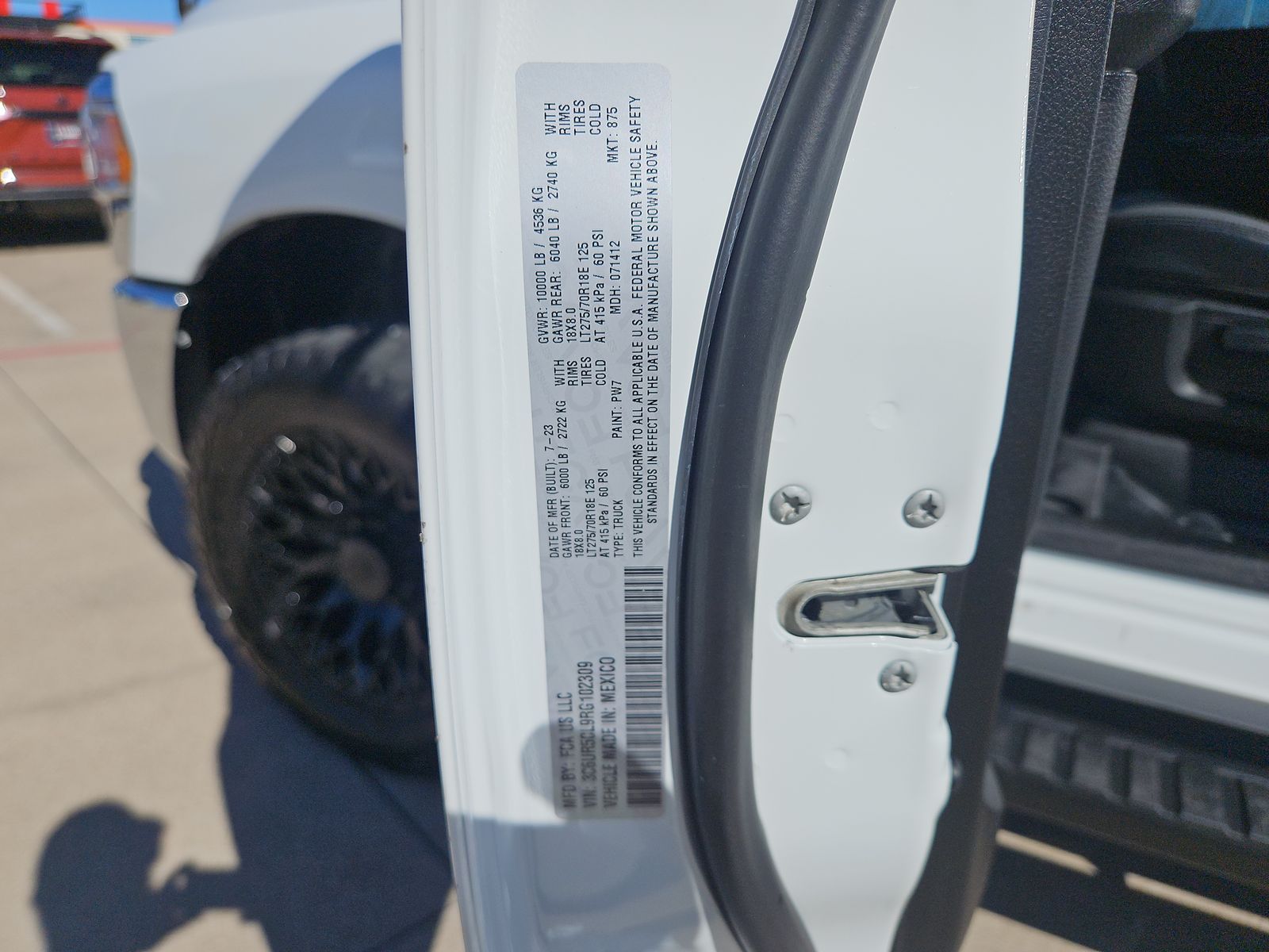 2024 RAM 2500 Tradesman Crew Cab 4x4 6'4" Box