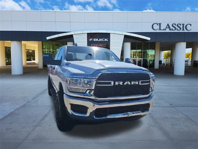 2024 RAM 2500 Tradesman Crew Cab 4x4 6'4" Box