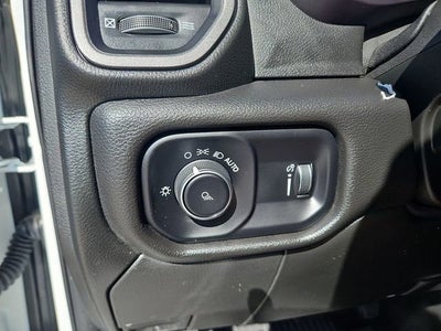 2024 RAM 2500 Tradesman Crew Cab 4x4 6'4" Box