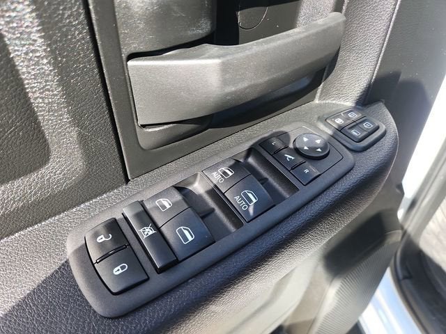 2024 RAM 2500 Tradesman Crew Cab 4x4 6'4" Box