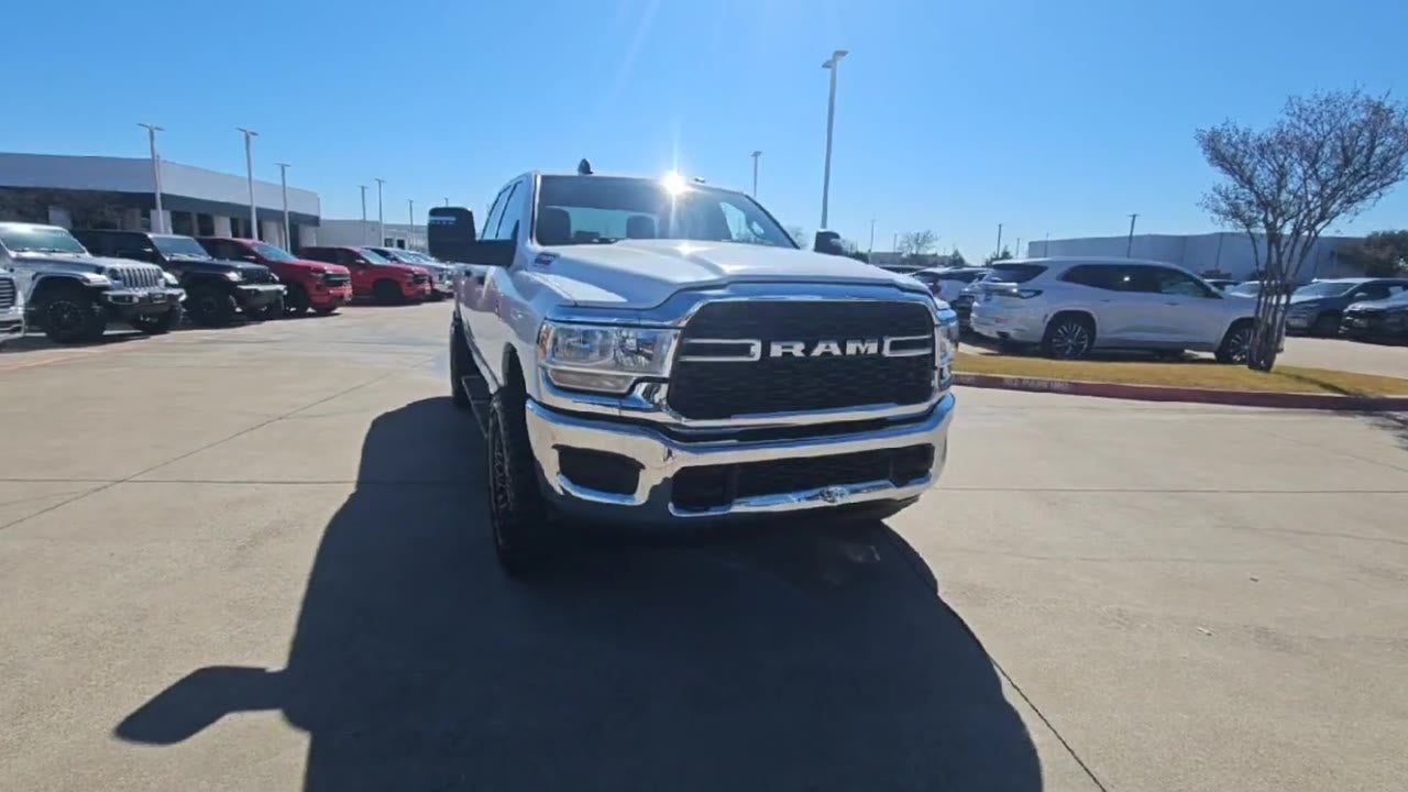2024 RAM 2500 Tradesman Crew Cab 4x4 6'4" Box