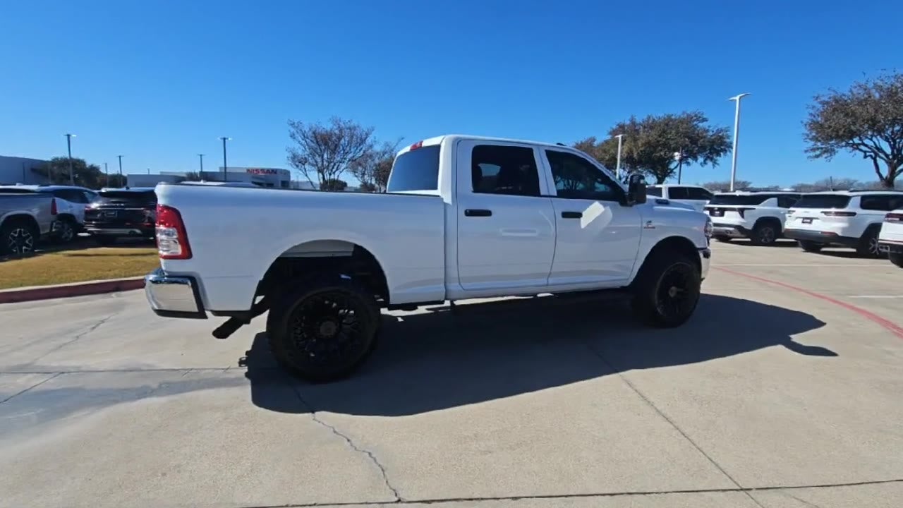 2024 RAM 2500 Tradesman Crew Cab 4x4 6'4" Box