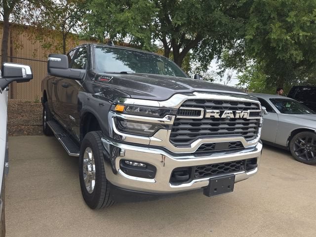 2025 RAM 2500 Big Horn Crew Cab 4x4 6'4" Box