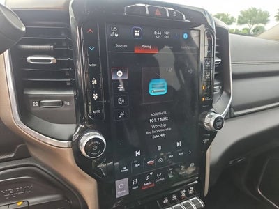 2024 RAM 2500 Laramie Crew Cab 4x4 6'4" Box