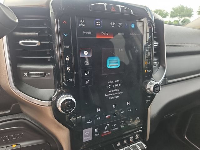 2024 RAM 2500 Laramie Crew Cab 4x4 6'4" Box