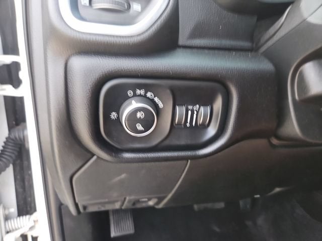 2024 RAM 2500 Laramie Crew Cab 4x4 6'4" Box