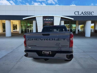 2025 Chevrolet Silverado 1500 Custom
