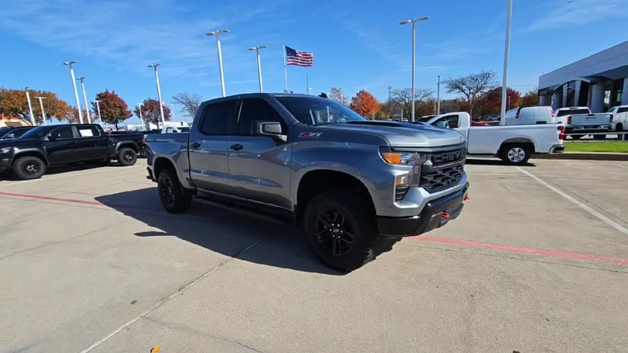 2023 Chevrolet Silverado 1500 Custom Trail Boss