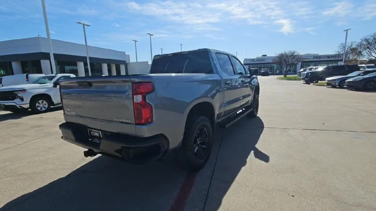 2023 Chevrolet Silverado 1500 Custom Trail Boss