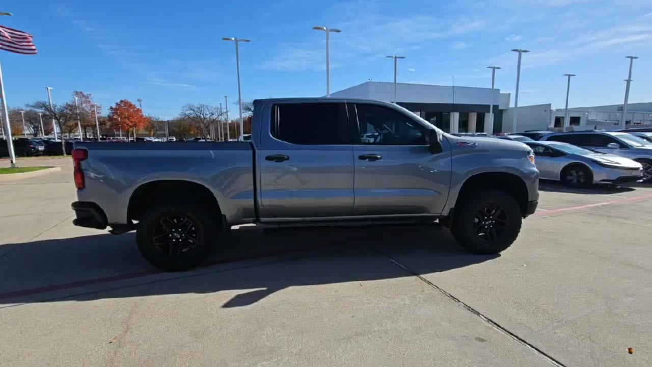 2023 Chevrolet Silverado 1500 Custom Trail Boss