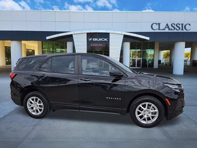 2023 Chevrolet Equinox LS