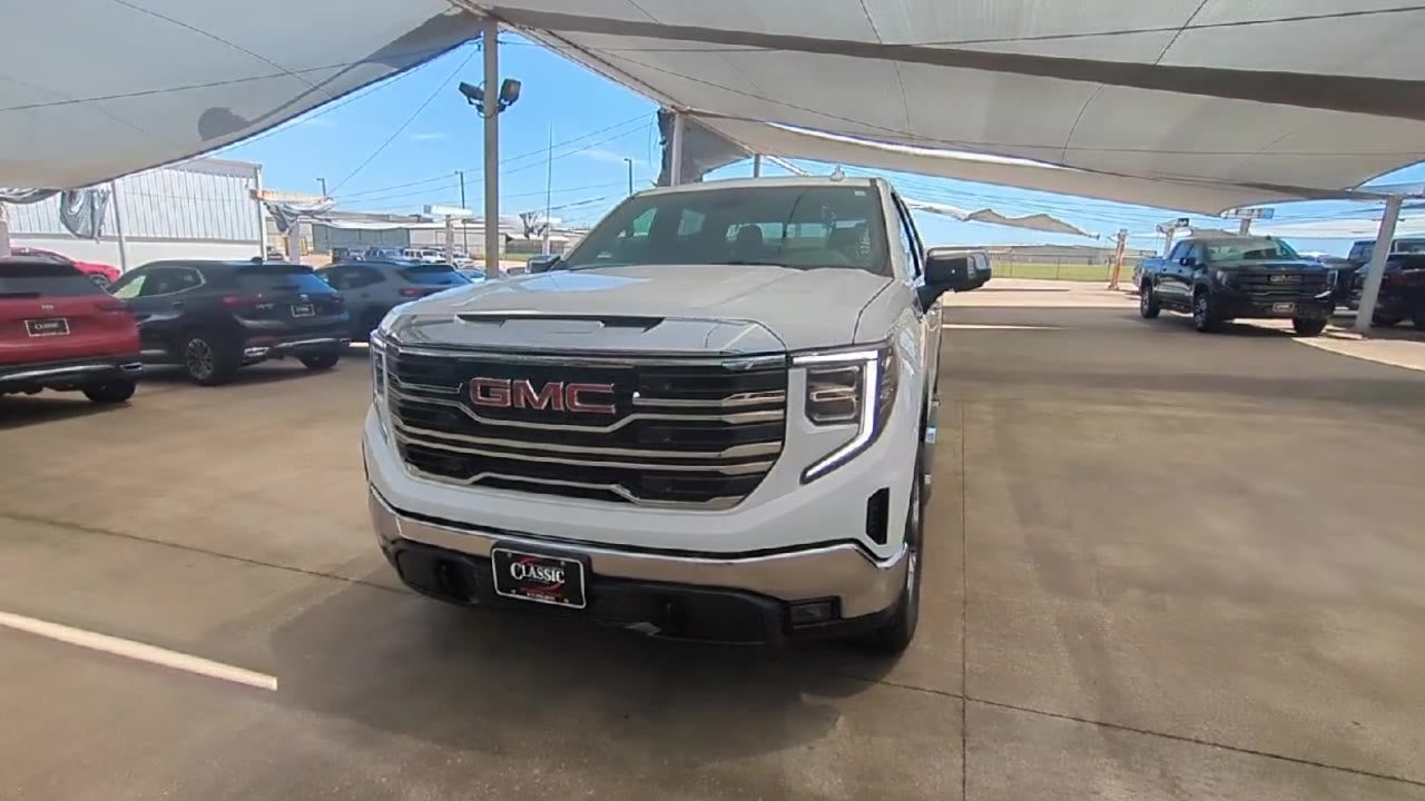 2025 GMC Sierra 1500 SLT