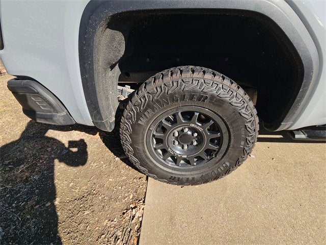 2024 GMC Sierra 1500 AT4X