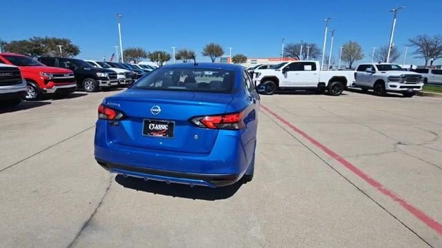 2024 Nissan Versa 1.6 S